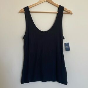 Abercrombie & fitch tank top. Size medium. NWT
